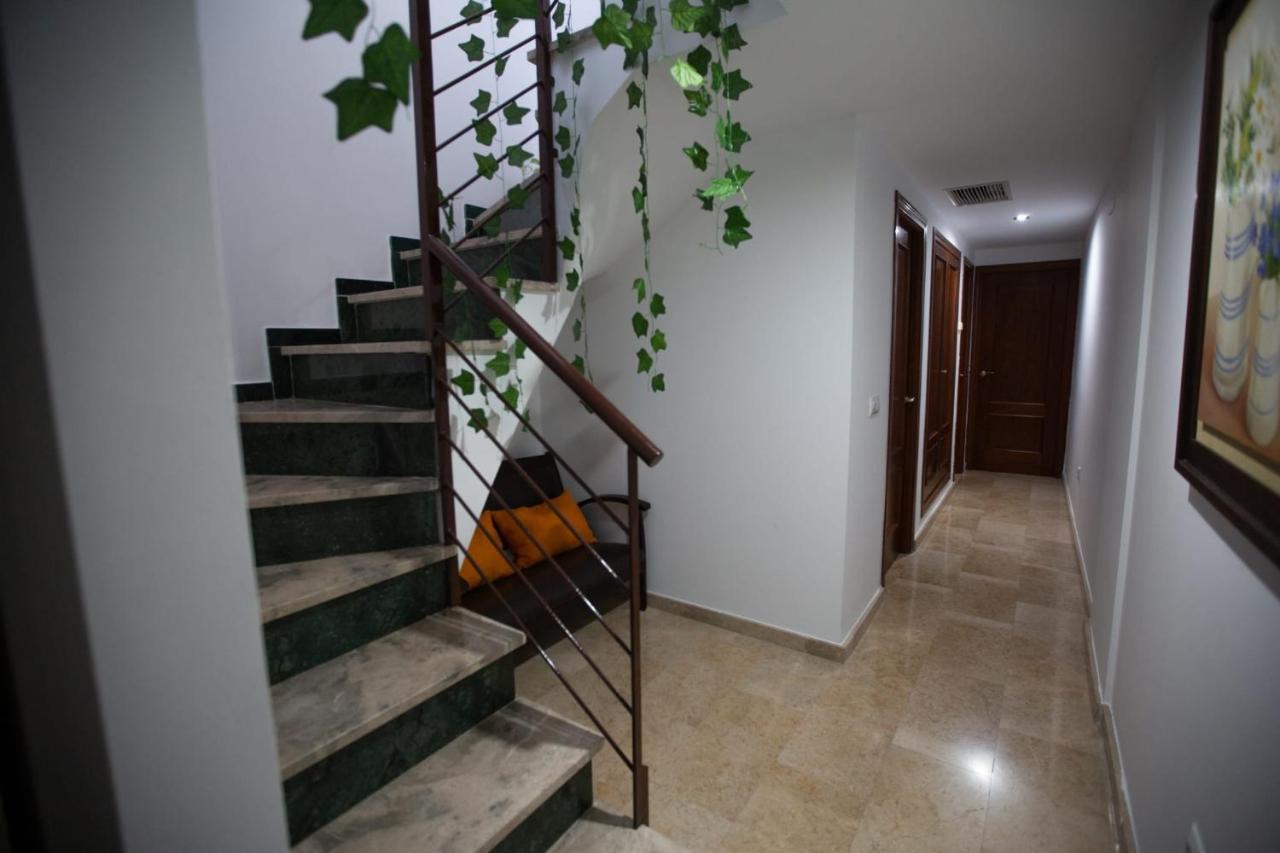Piso Con Solarium Calahorra Con Solera Parking Privado Gratis Appartamento Cordova Esterno foto
